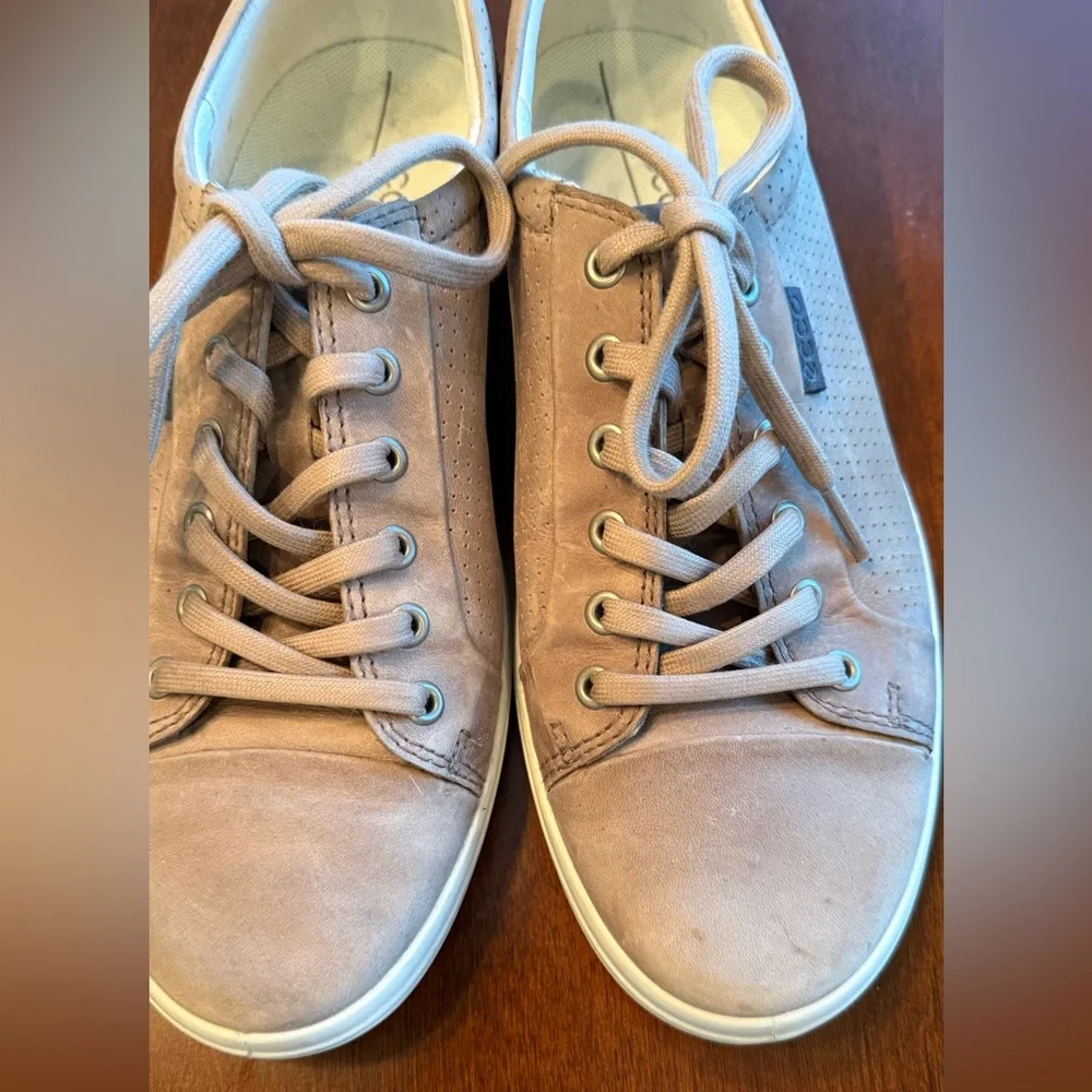 Ecco Greyish/Taupe Color Lace-Up Sneakers - Picture 9 of 9